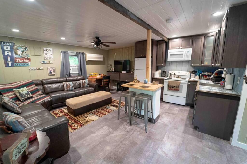 Roscoe Cottage Pet Friendly Экстерьер фото